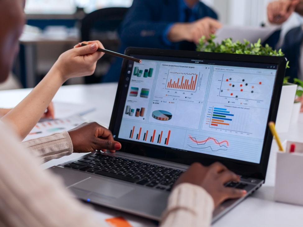 SEO strategies for launching a new website with a strong foundation